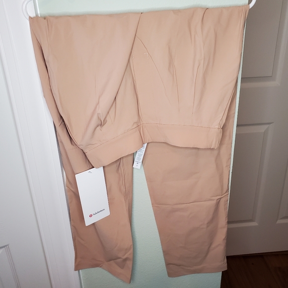 Nwt lululemon your true trouser size 4 8 BCHW beechwood brown tan - Picture 6 of 7